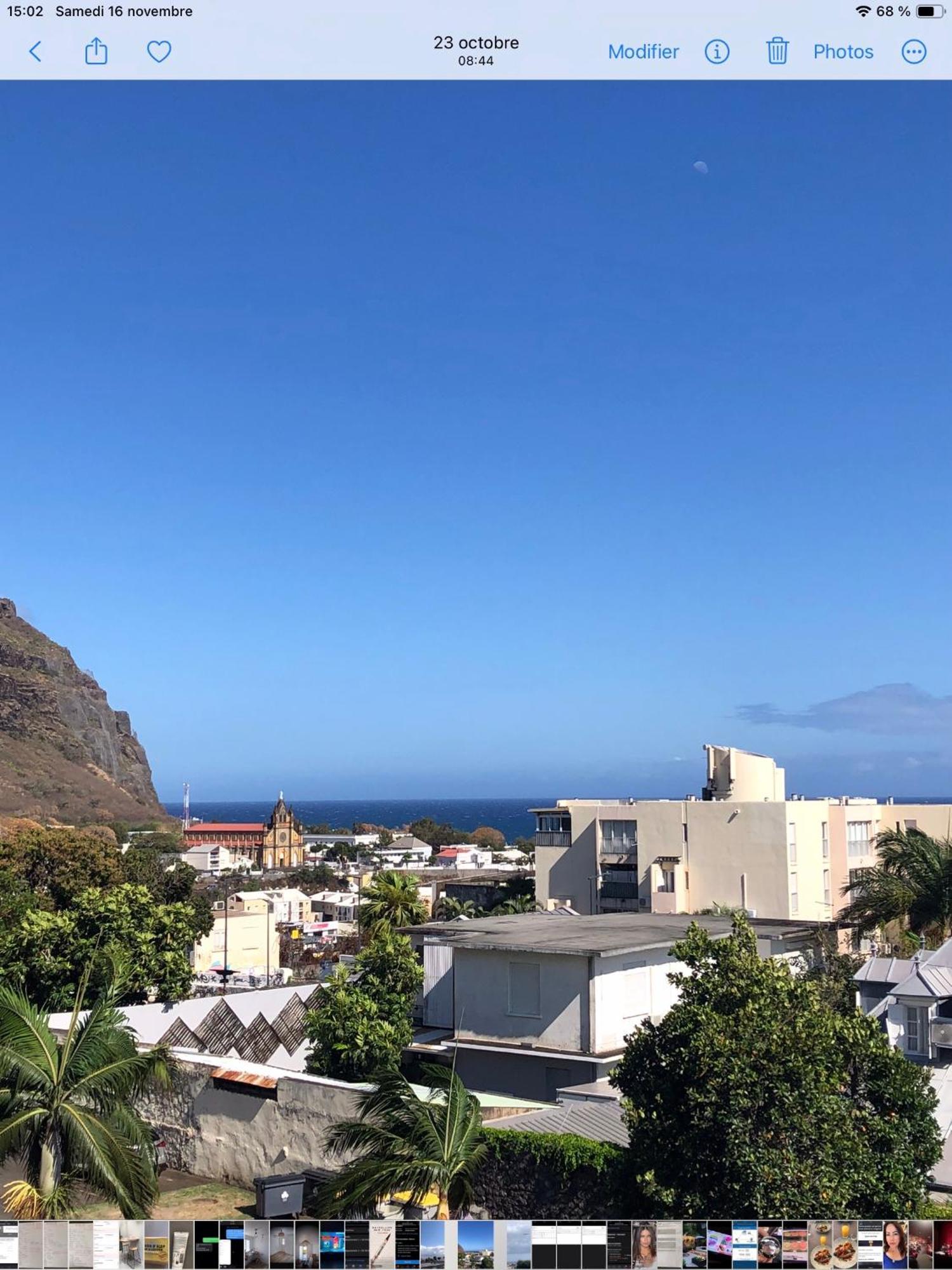 Perle Au Centre Ville Avec Vue Mer Et Montagne Saint-Denis Eksteriør bilde